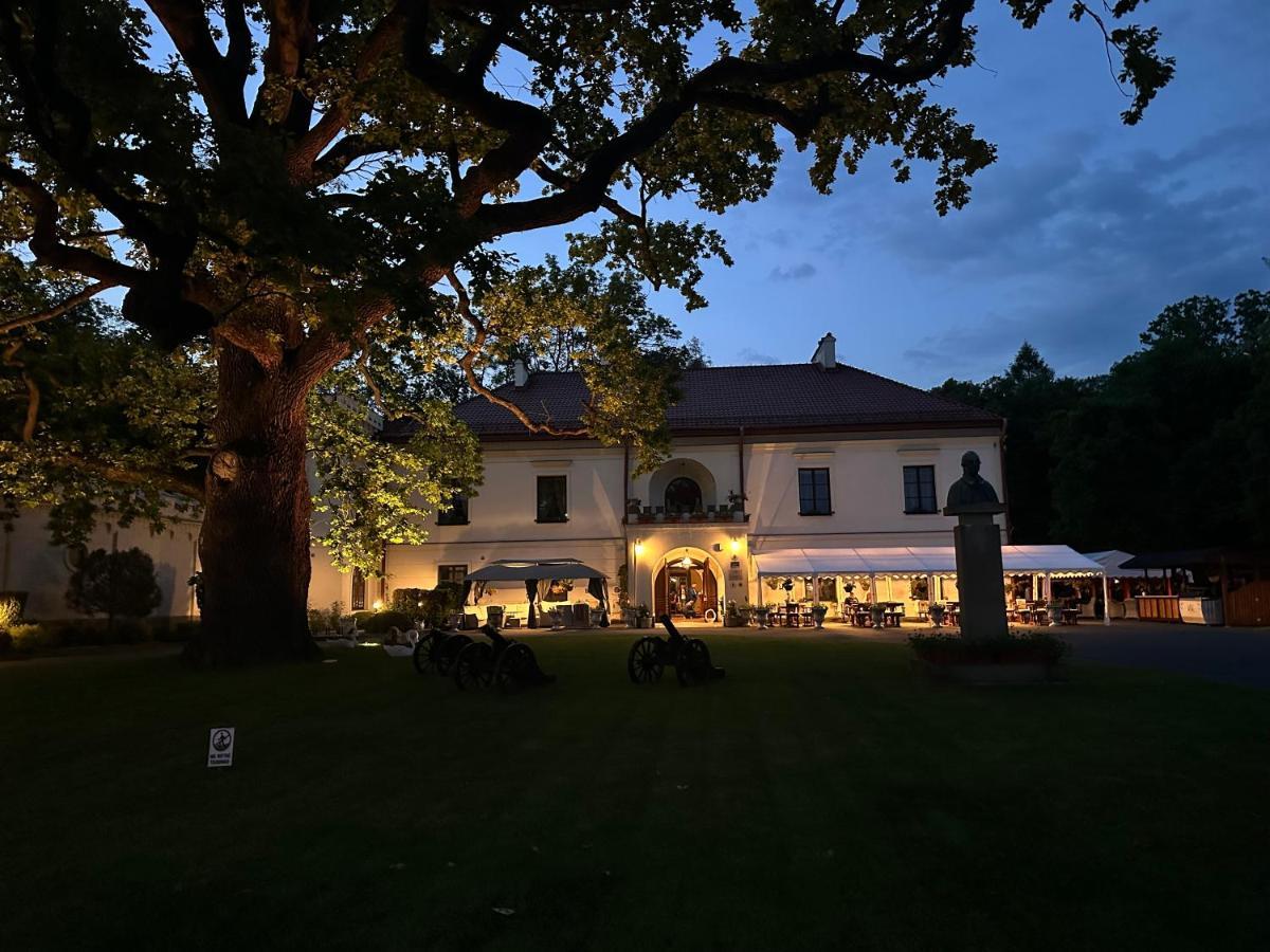 Zamek Dubiecko Exterior foto